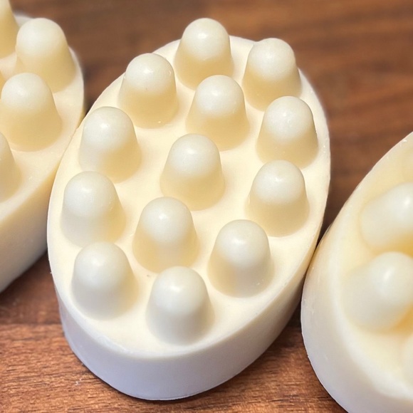 HAND CRAFTED Artisan Soap Massage bar NO ESSENTIAL OIL UNSCENTED - Picture 3 of 3